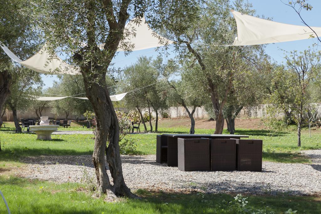Hotel Villa Pirotta Sannicandro di Bari Exteriör bild