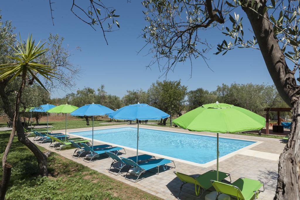 Hotel Villa Pirotta Sannicandro di Bari Exteriör bild