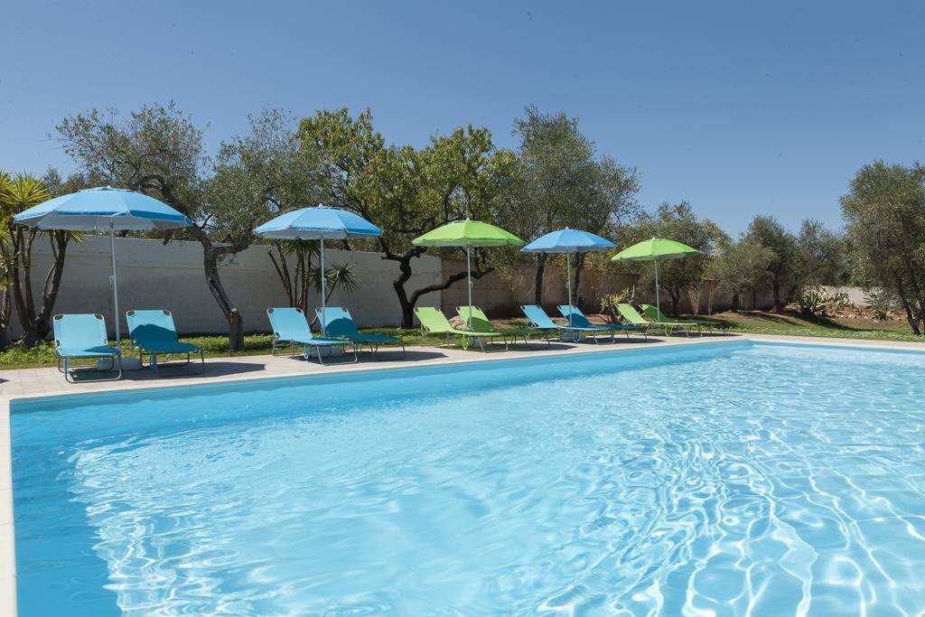 Hotel Villa Pirotta Sannicandro di Bari Exteriör bild