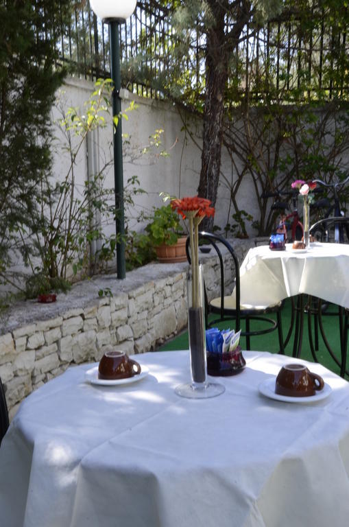 Hotel Villa Pirotta Sannicandro di Bari Exteriör bild