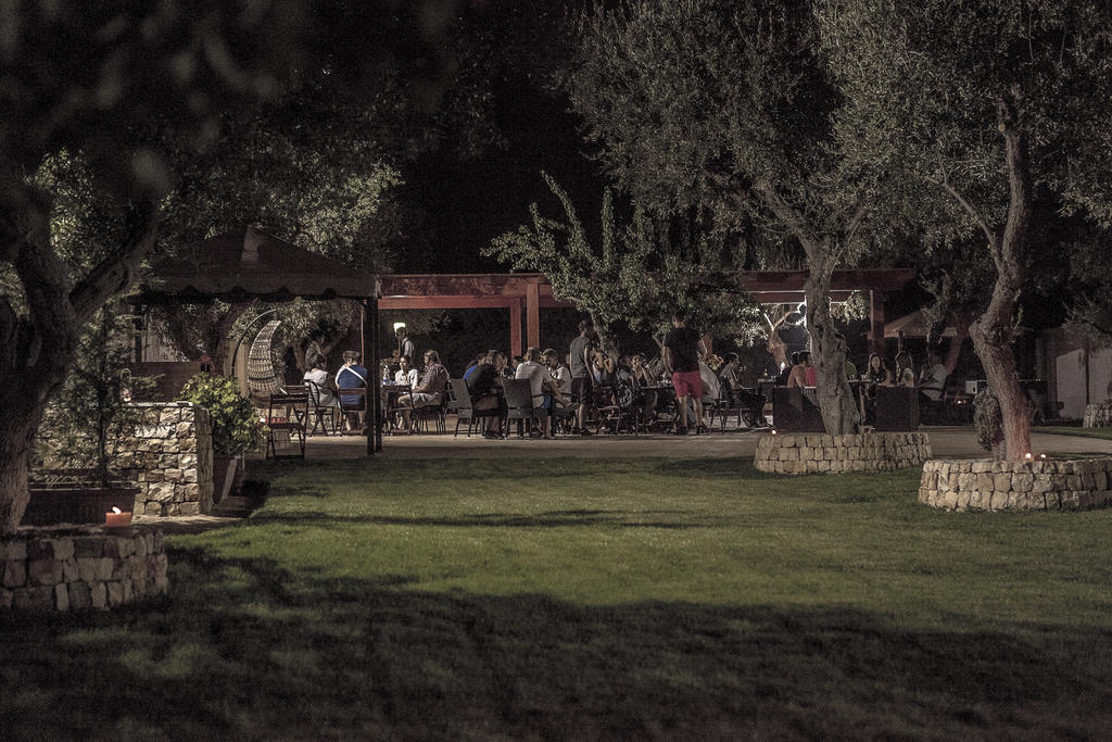 Hotel Villa Pirotta Sannicandro di Bari Exteriör bild