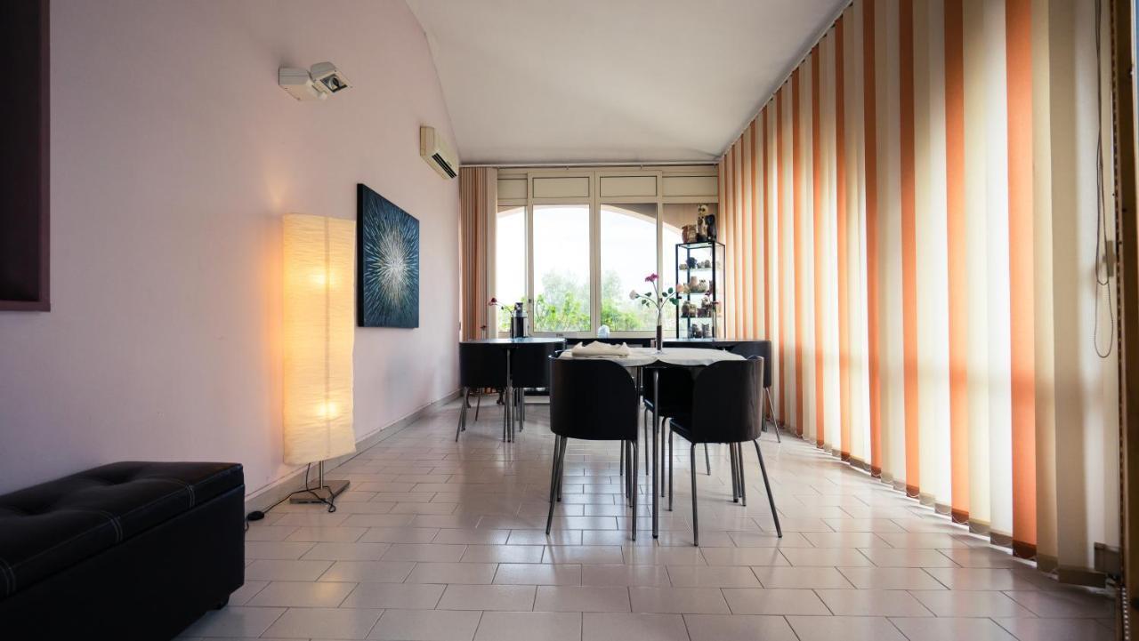 Hotel Villa Pirotta Sannicandro di Bari Exteriör bild