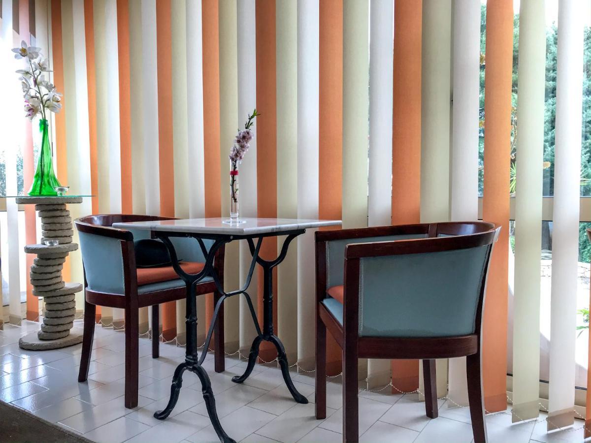 Hotel Villa Pirotta Sannicandro di Bari Exteriör bild